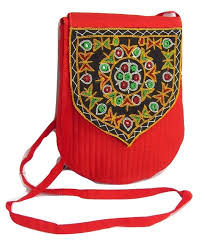 Gujarat_Kutchi_Handicraft3
